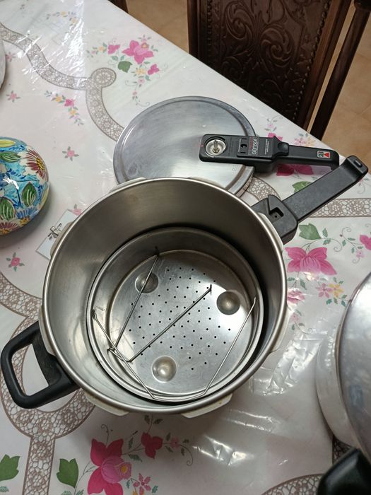 Panela de pressão em Inox