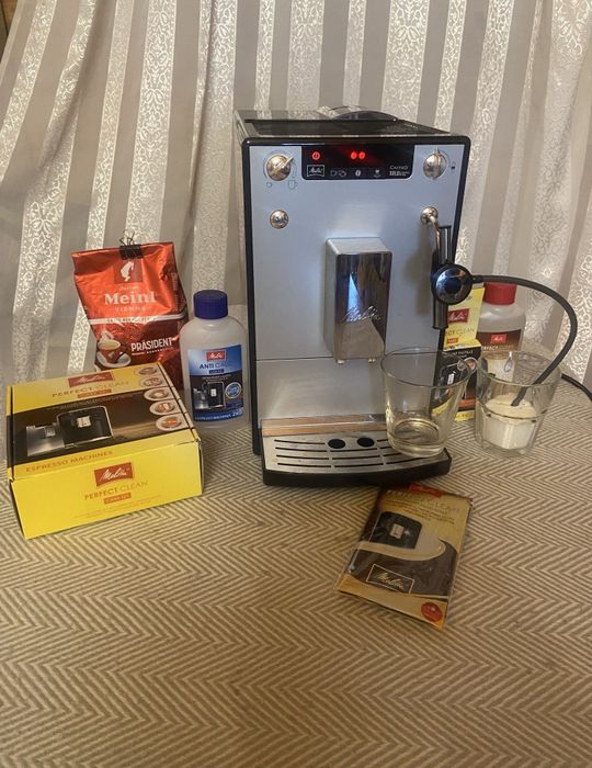 Кавоварка Кавомашина Melitta Caffeo Solo Perfect Milk капучінатор