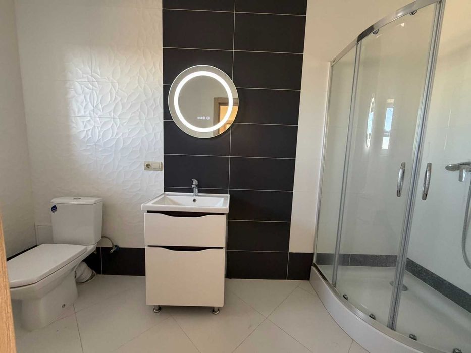 Продаж БЕЗ комісії! Котедж з ремонтом в с. Вислобоки