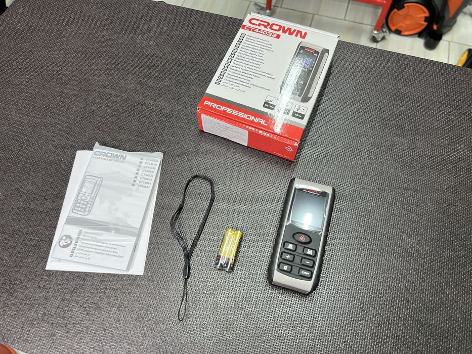 Лазерная рулетка Дальномер CROWN CT44032 На 40 м + угломер