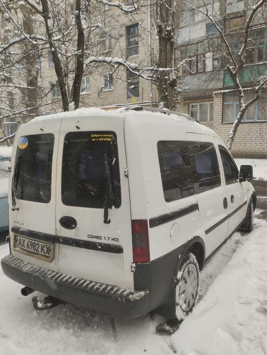 Opel combo 2002год 1.7 дизель !