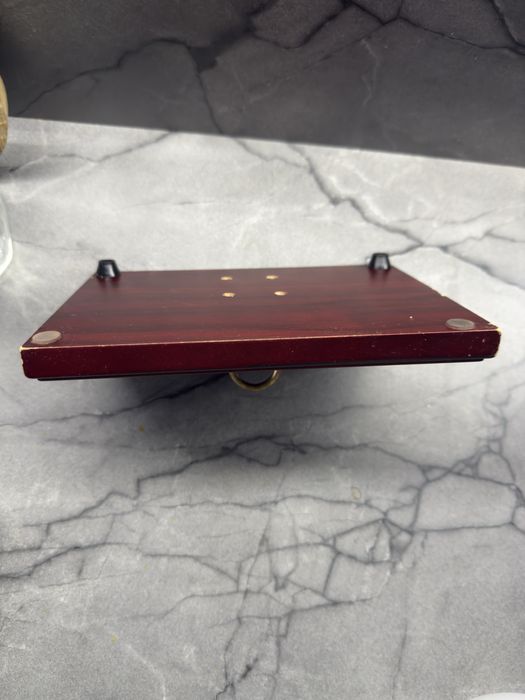 Канцелярские принадлежности,красное дерево,подставка на стол