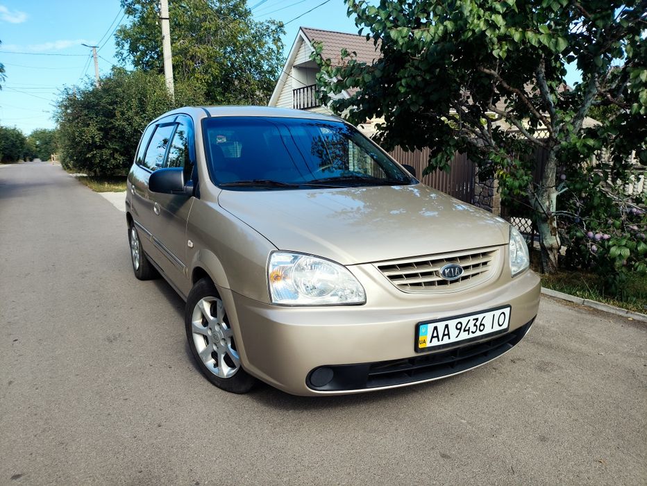 Продам Kia Carens 2007Р.2.0ГАЗ.БЕНЗ
