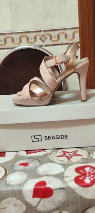 Sandálias Seaside novas