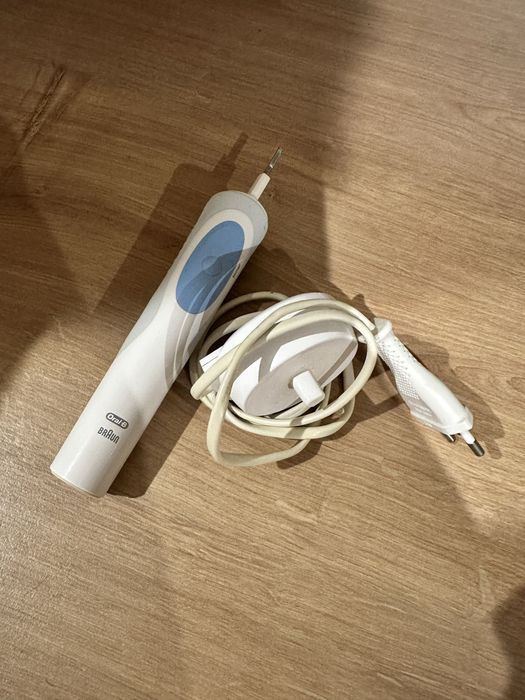 Szczoteczka elektryczna do zębów Philips