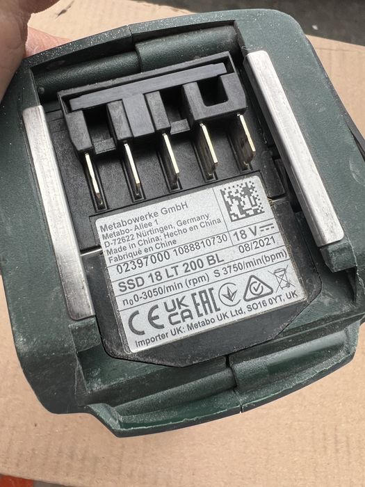 METABO 18V BL | Wyrzynarka, Wkrętarka, Zakrętarka + 2x Aku CAS
