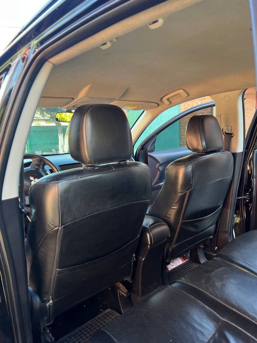 Mitsubishi Outlander XL