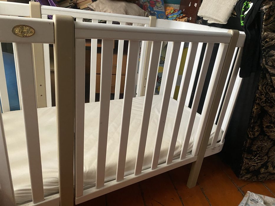 Продам дитяче ліжечко