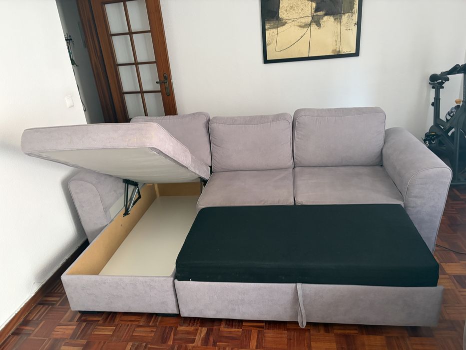 Sofá 3 lugares com chaise longue e função cama