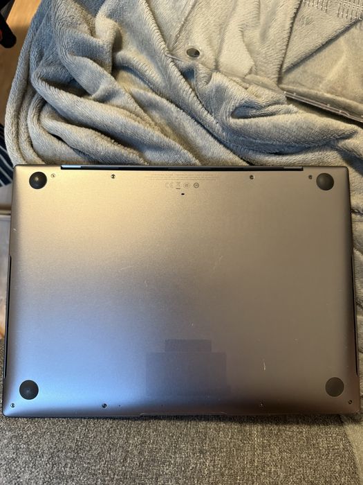 Huawei Matebook X Pro i5 16 GB