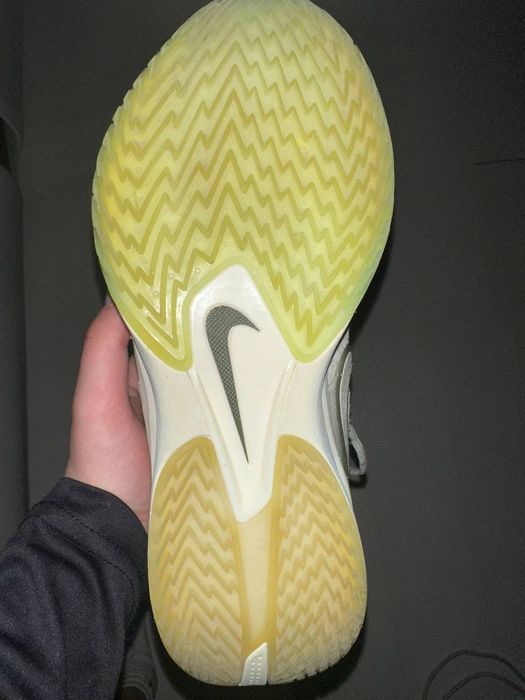 продам nike gt cut 3