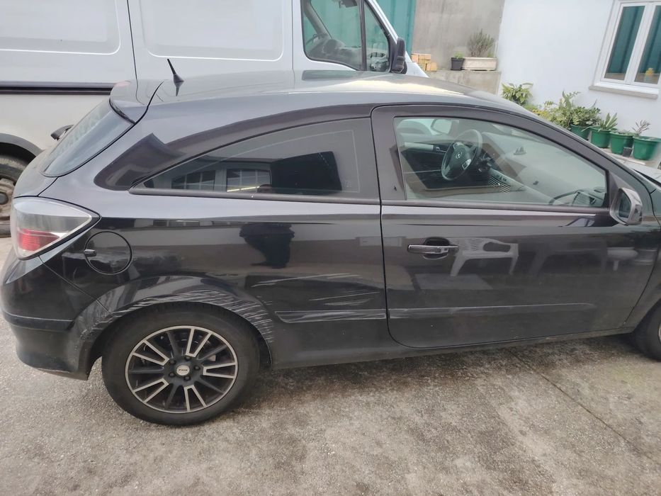 Opel Astra GTC 1.3 CDTI