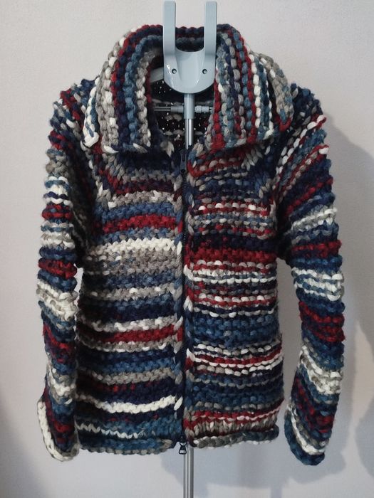 Модные вязаные свитера