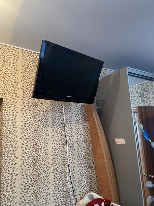 Подобово погодин 2 кім квартир Газплита духовка Джакузі 6місць 1поверх