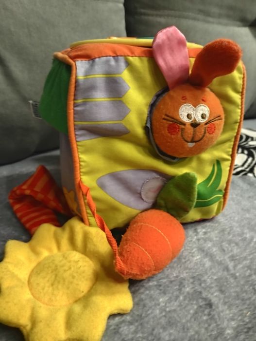 Розвиваючий м'який куб Chicco