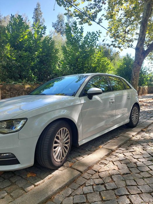 Audi A3 Sportback 1.6 TDI como novo
