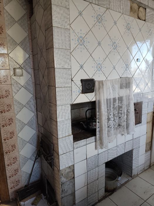 Терміновий продаж будинку біля лісу