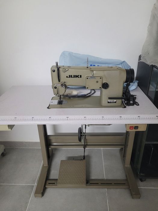 Maquinas costura profissionais SINGER e JUKI