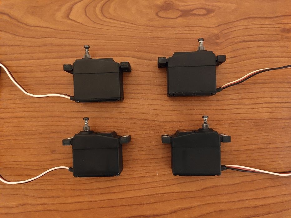 Servos Futaba Brushless BLS451/BLS251 + Receptor Futaba R608FS