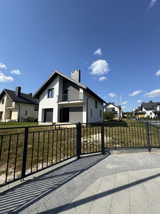 Продаж  котеджу у Бірках Proud Hills