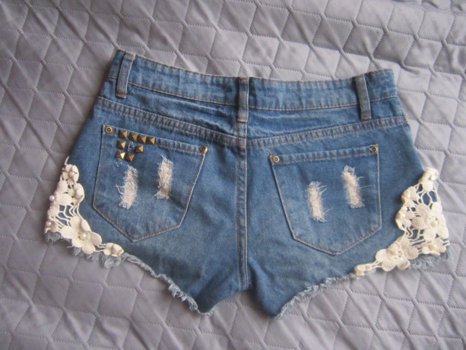 Шорты джинсовые 28р.