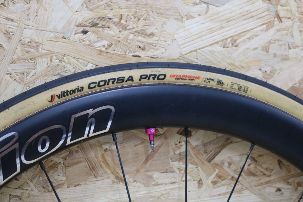 Bicicleta disco Vision Metron 45 SL tubeless/camara