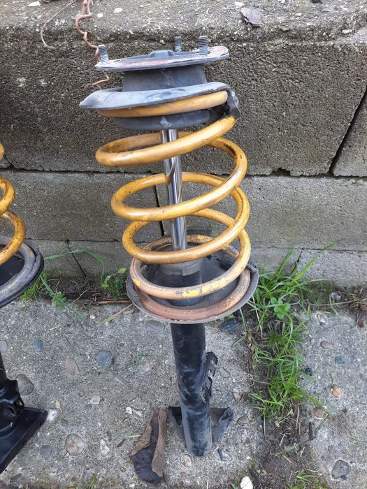 Amortecedores e molas