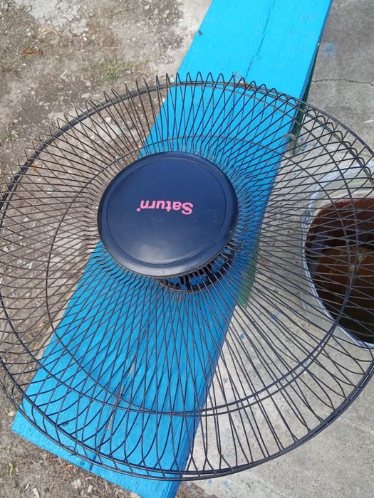 Вмикач. Перемикач швидкості вентилятора.