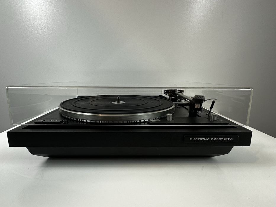 Dual 704 ladny gramofon