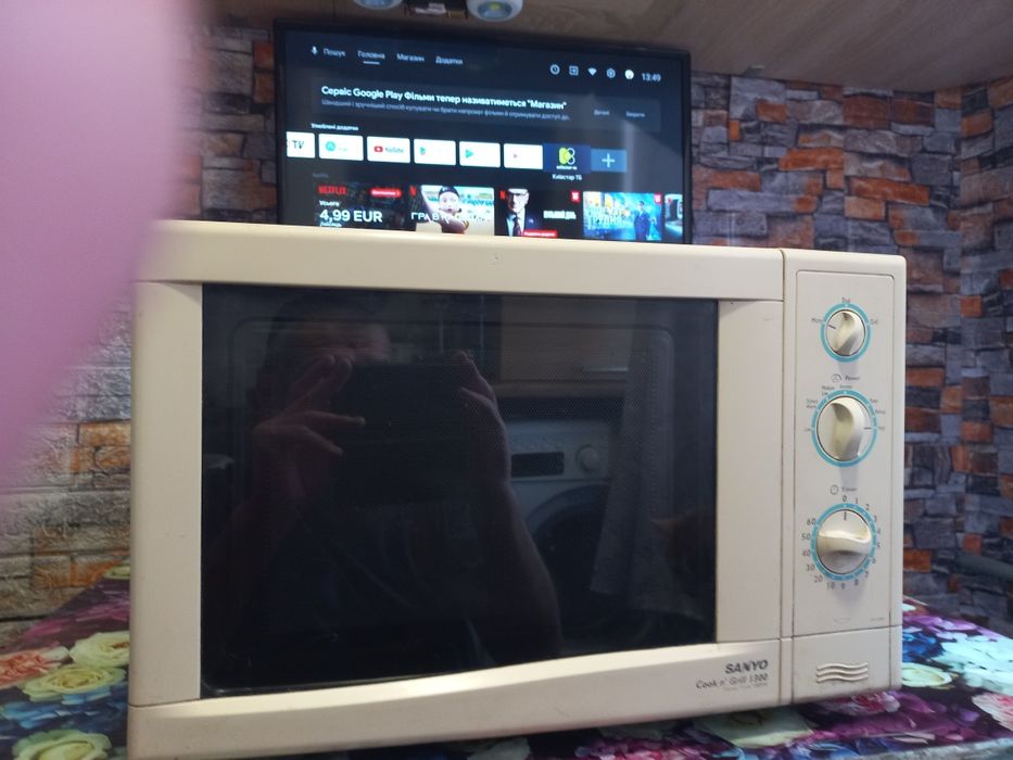 Брендовая микроволновка . Нержавейка. СВЧ. Микроволновая печь.