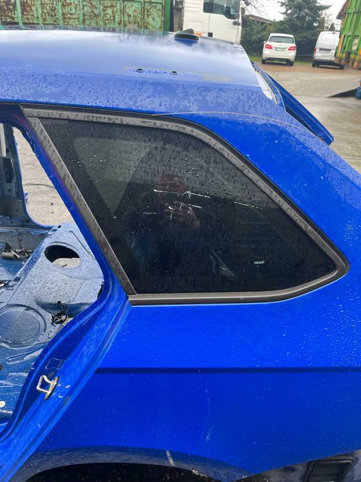 Szyba karoseryjna tył Skoda Fabia 3 III Kombi prawa lewa