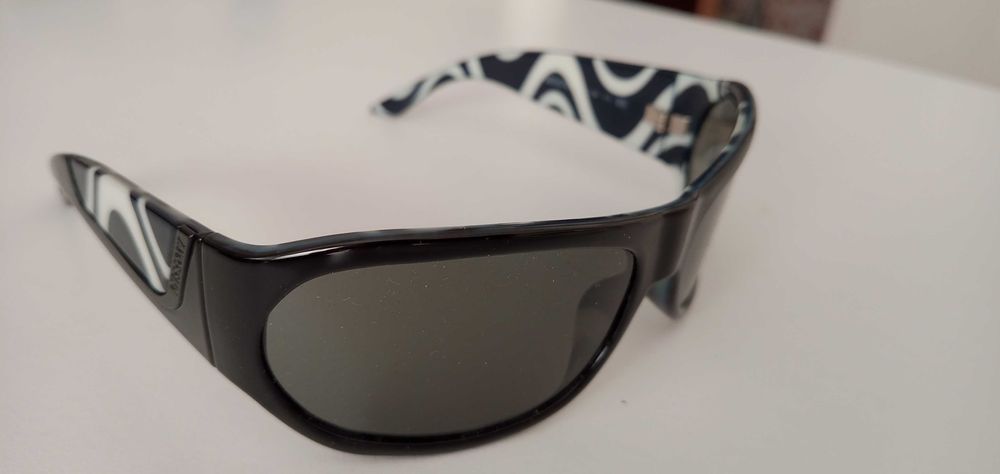 Óculos perfeito estado 10€ cada oferta de bolsas