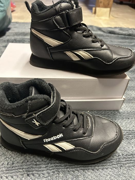 Bury zimowe firmy Reebok
