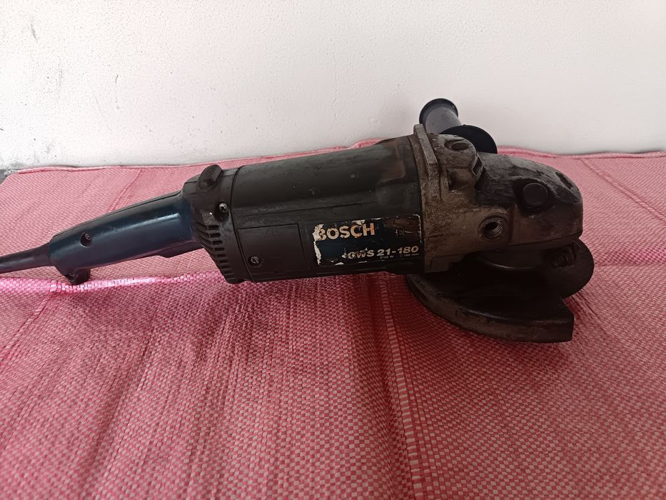 Rebarbadora Bosch disco 180