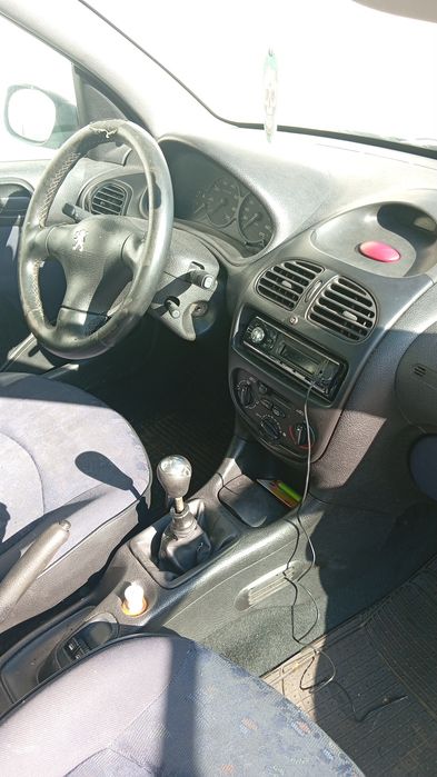 Peugeot 206 2000