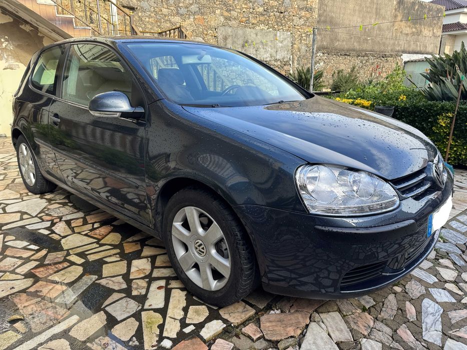 VW Golf V 1.4 Gasolina