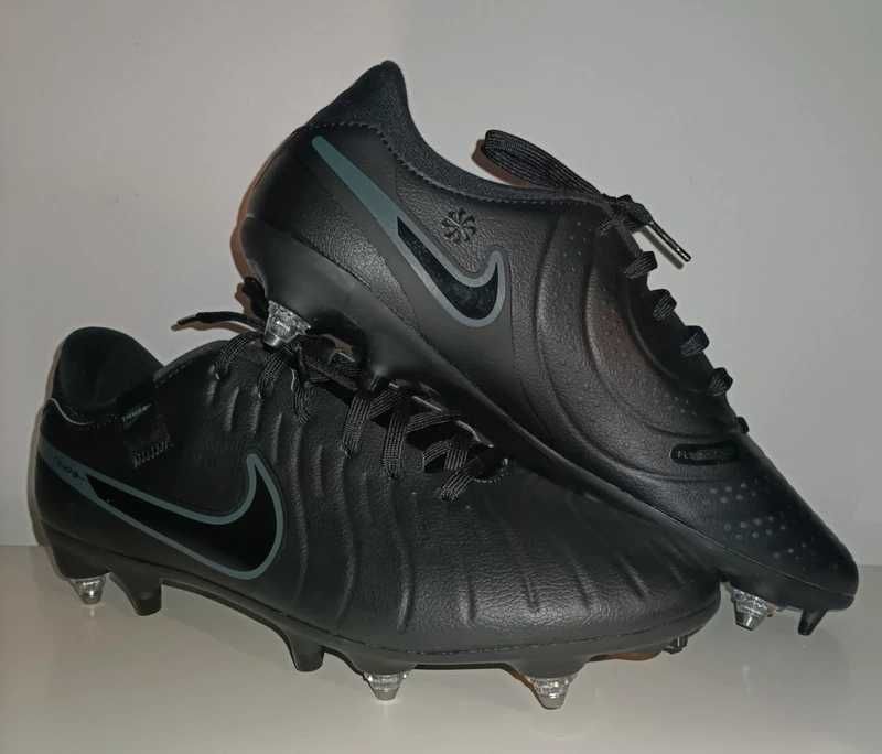 Nike Legend 10 Academy SG-Pro AC Football / Soccer boots shoes - Buty do piłki nożnej, korki.