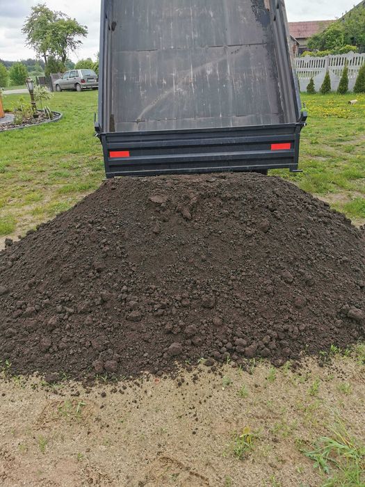 Suchy beton//Piasek Plukany Zwir////KruszywaDrogowe//Minikoparka
