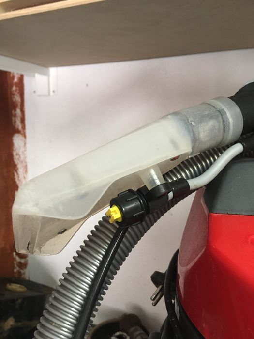 Alugo lavadora extratora para limpeza de sofás, colchões, carpetes,etc