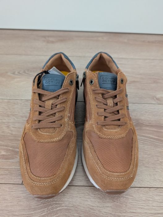 Шкіряні оригінальні кросівки Camel Active 41 p. 25.-26 см.
Нові, з