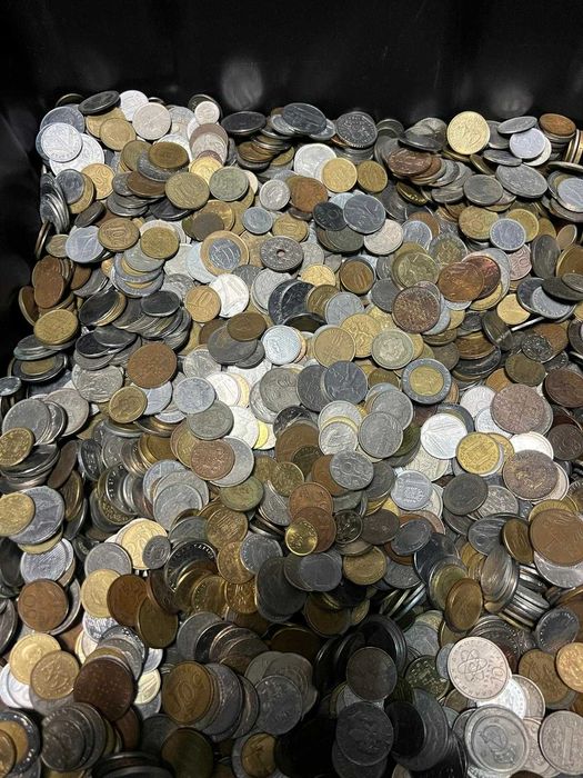Moedas do Mundo ao Peso – 1 KG