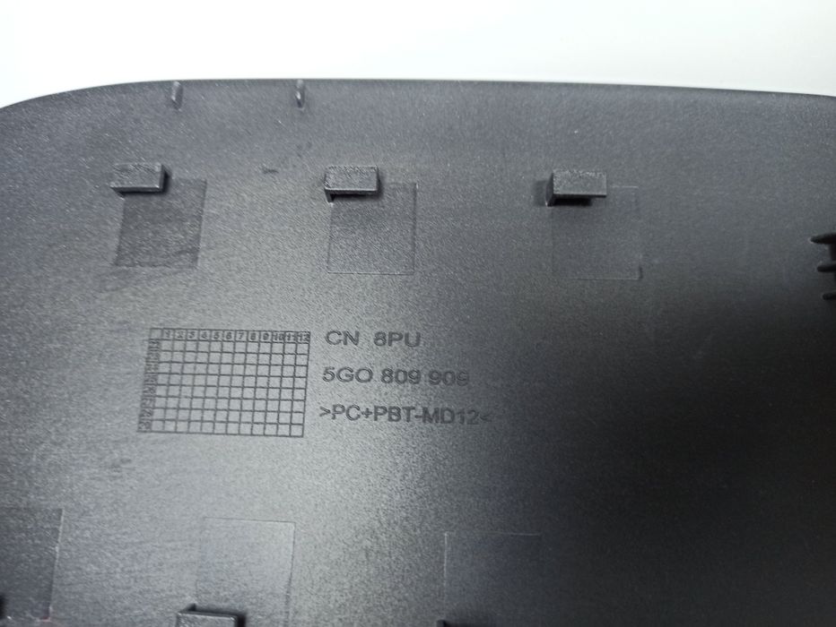 ‼️ Лючок порта e-Golf VW Golf 7 7.5 бензобака крышка баку 5G0809909