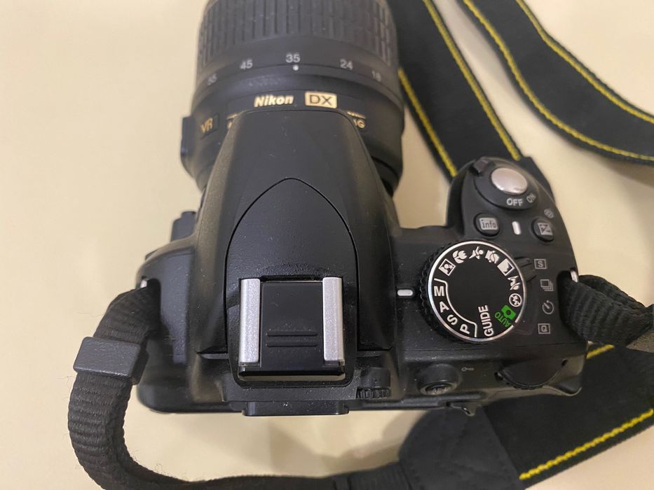 Дзеркалка Nikon D3100 + новий акум, 18-55 mm