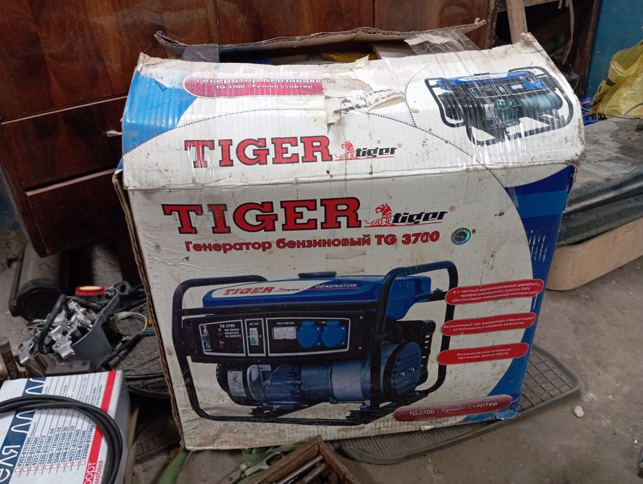 Генератор Tiger TG3700