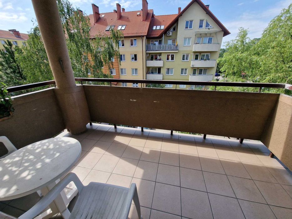 Przestronne mieszkanie, wolne od listopada