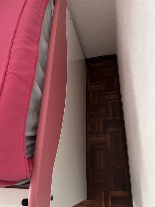Cama solteiro com arrumaçao +  Colchão