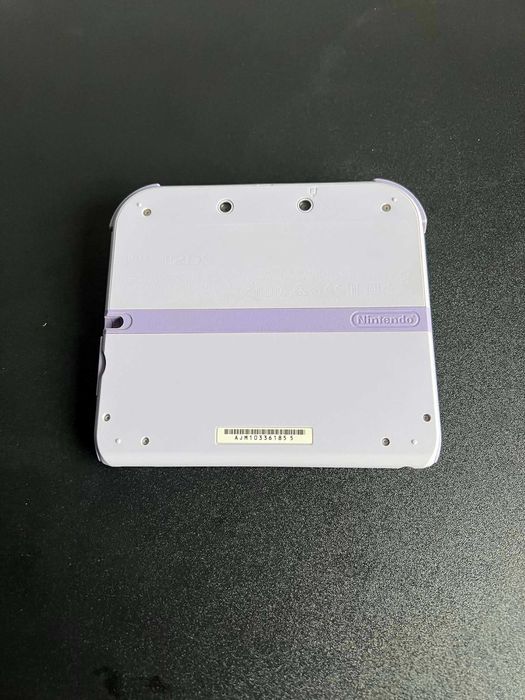 Nintendo 2DS Roxa com 100+ Jogos