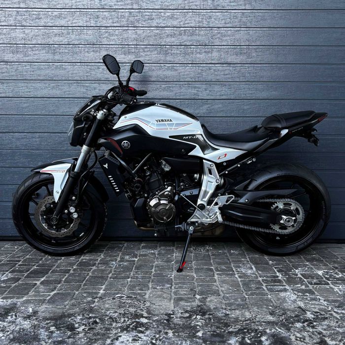 Продам мотоцикл Yamaha MT-07 (2279)