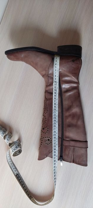 Чоботи шкіряні, козаки