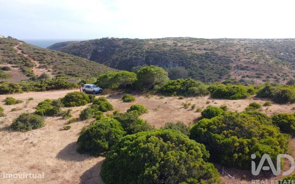 Terreno em Budens de 4320,00 m2
